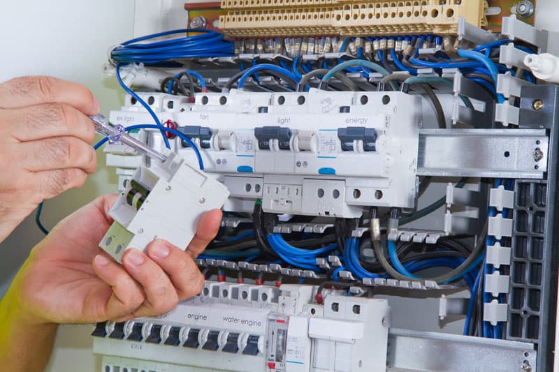 Instalaciones eléctricas